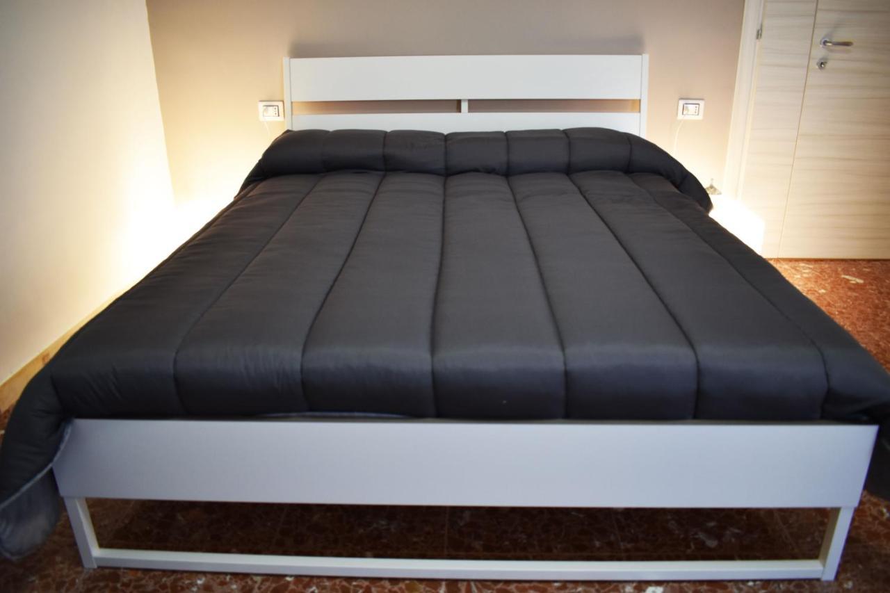 Home Neapol Zewnętrze zdjęcie